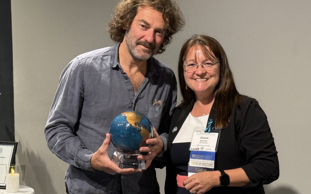 Professor Julien Haroche Receives the Mark Heaney Award